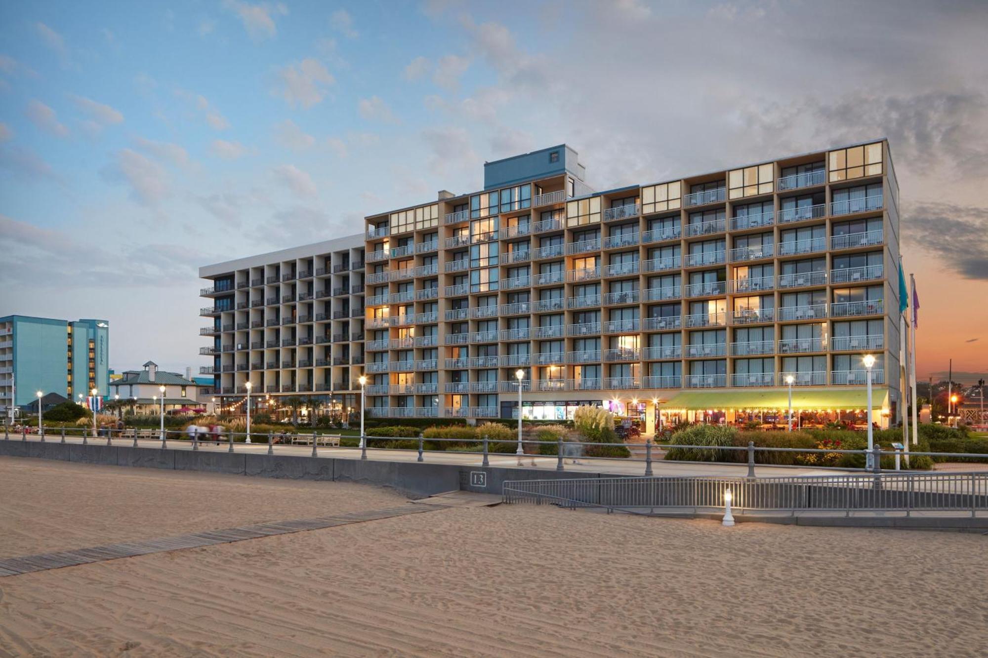Four Points By Sheraton Virginia Beach Oceanfront Bagian luar foto